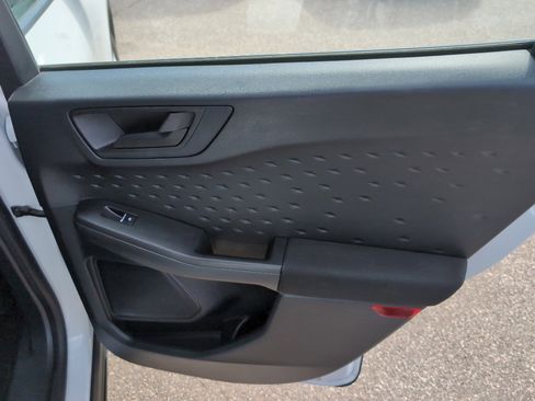 Used 2020 Ford Escape S image 20