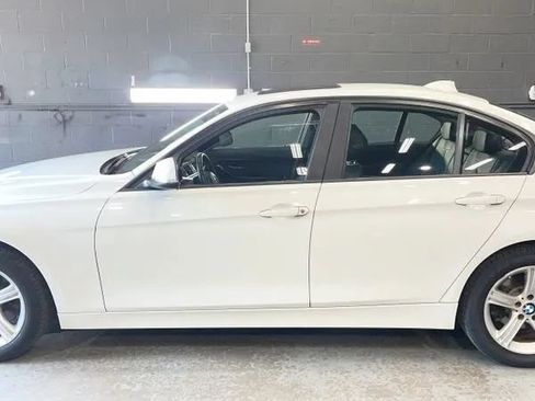 Used 2015 BMW 328i xDrive Sedan AWD/4WD image 4