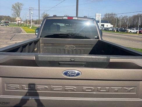 Used 2020 Ford F250 XL w/ Power Equipment Group AWD/4WD image 5