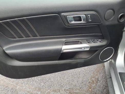 Used 2023 Ford Mustang Premium image 16