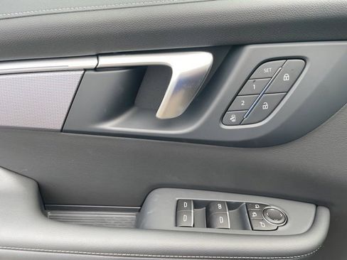 New 2026 Buick Enclave Sport Touring w/ Power Package image 11