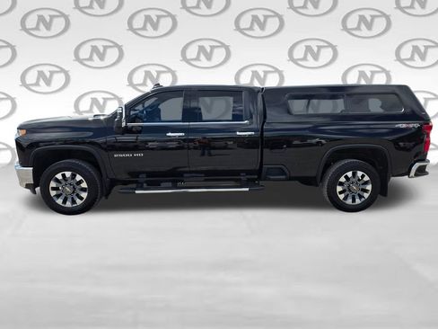 Used 2022 Chevrolet Silverado 2500 LTZ w/ LTZ Convenience Package AWD/4WD image 9