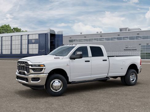 New 2026 RAM 3500 Tradesman AWD/4WD image 2