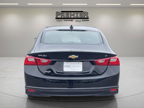 Used 2025 Chevrolet Malibu LT image 6