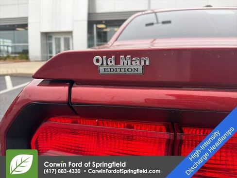 Used 2014 Dodge Challenger R/T image 8