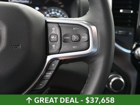 Used 2025 RAM 1500 Big Horn AWD/4WD image 36