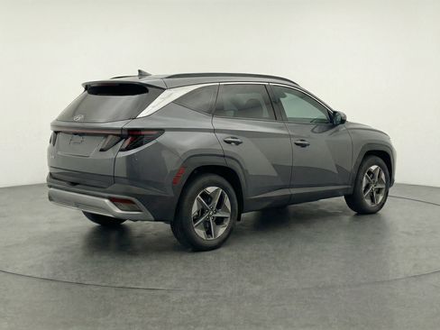Used 2025 Hyundai Tucson SEL image 9