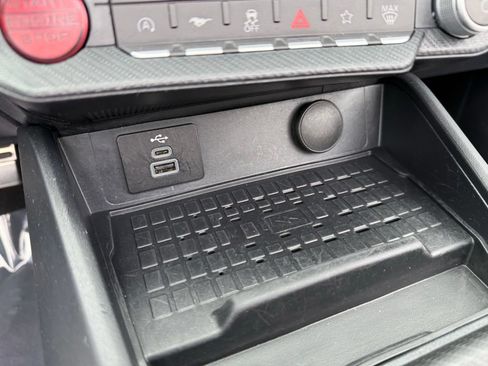 Used 2024 Ford Mustang Premium RWD image 31