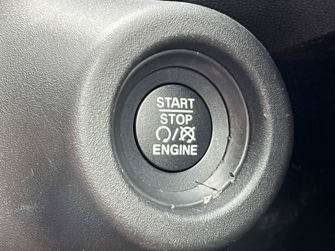Used 2025 RAM ProMaster 3500 w/ Power Group FWD image 37