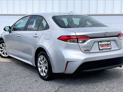 Used 2024 Toyota Corolla LE FWD image 15