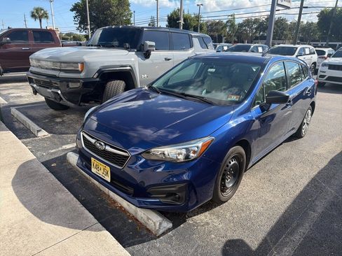 Used 2017 Subaru Impreza 2.0i image 3