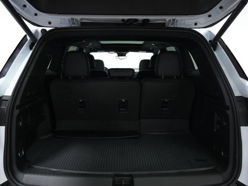 New 2026 Buick Enclave Sport Touring w/ Power Package image 13