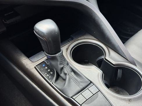 Used 2023 Toyota Camry SE FWD image 24