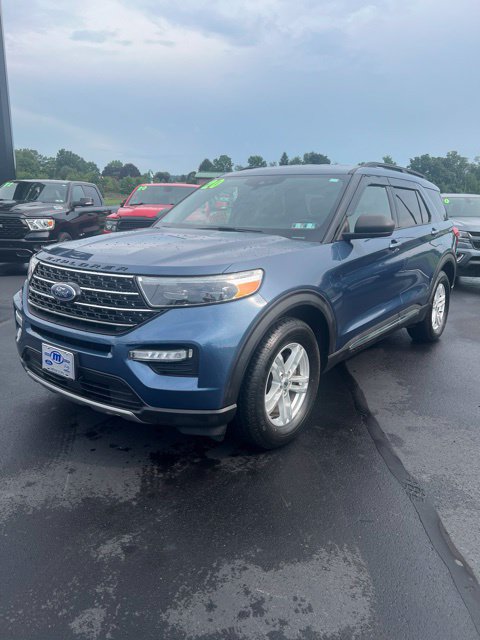 Used 2020 Ford Explorer XLT w/ Equipment Group 202A AWD/4WD image 1