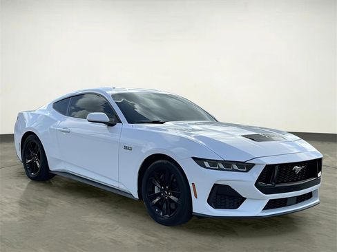 Certified 2024 Ford Mustang GT image 10