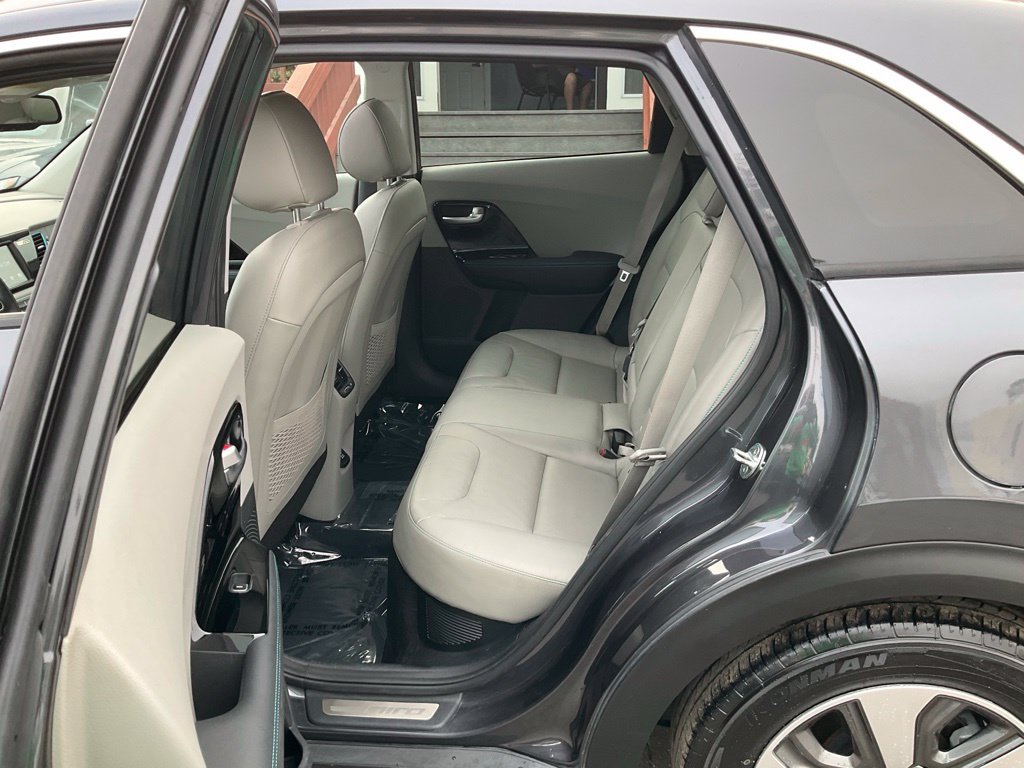 Used 2019 Kia Niro EX Premium w/ Sunroof Package FWD image 24