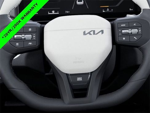 New 2025 Kia K4 GT-Line image 22