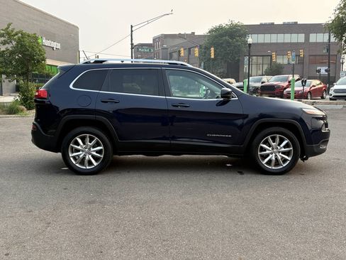 Used 2014 Jeep Cherokee Limited AWD/4WD image 8