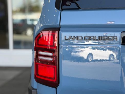 Certified 2026 Toyota Land Cruiser w/ Premium Package AWD/4WD image 11