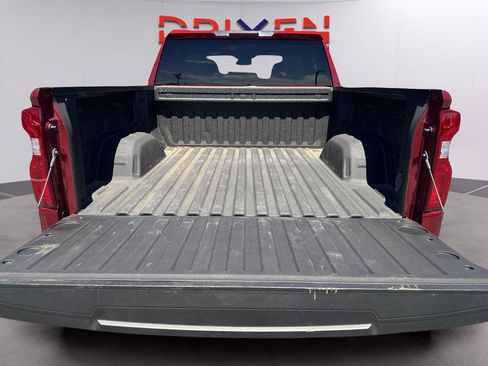 Used 2023 Chevrolet Silverado 1500 LTZ AWD/4WD image 32