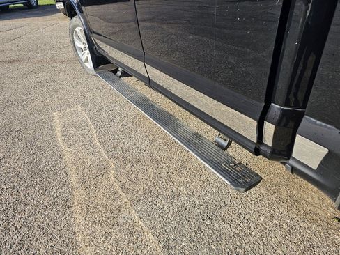 Used 2019 Ford F150 Platinum w/ Equipment Group 701A Luxury image 11