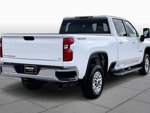 Used 2025 Chevrolet Silverado 2500 LT w/ Convenience Package image 13
