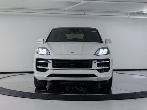 New 2026 Porsche Cayenne S image 9