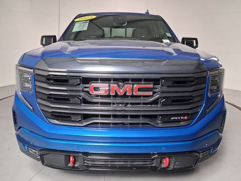 Certified 2023 GMC Sierra 1500 AT4 w/ AT4 Premium Package AWD/4WD image 8