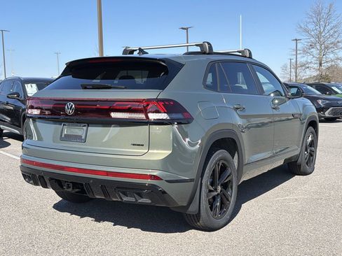 New 2026 Volkswagen Atlas Cross Sport SEL R-Line image 5