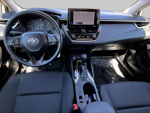 Used 2023 Toyota Corolla LE FWD image 15