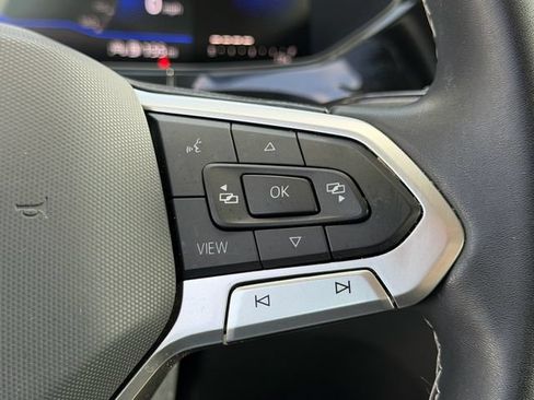 Certified 2023 Volkswagen Taos S FWD image 24