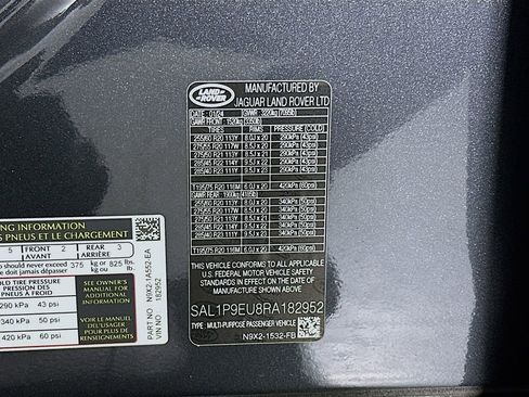 Used 2024 Land Rover Range Rover Sport SE image 36