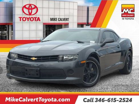 Used 2015 Chevrolet Camaro LS RWD image 1