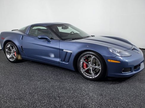 Used 2013 Chevrolet Corvette Grand Sport w/ 2LT Preferred Equipment Group RWD image 59