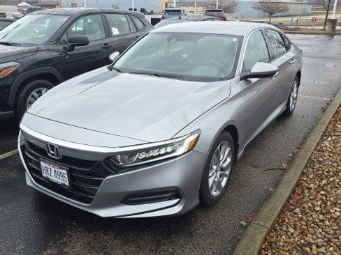 Used 2019 Honda Accord LX image 10