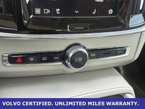 Certified 2023 Volvo S90 B6 Plus w/ Protection Package Premier image 19