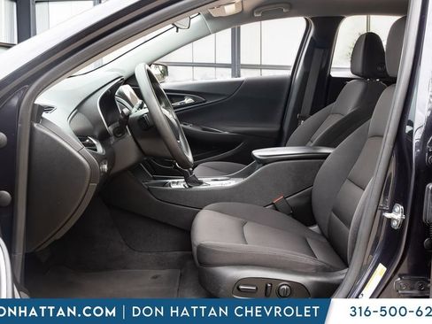 Used 2023 Chevrolet Malibu LT w/ Driver Confidence Package FWD image 3