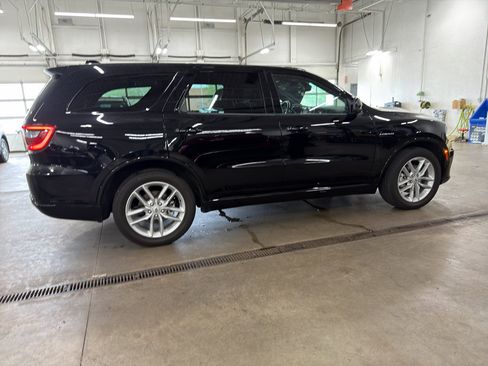 Used 2025 Dodge Durango R/T AWD/4WD image 4