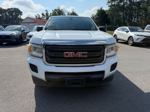 Used 2020 GMC Canyon 2WD Crew Cab w/ Convenience Package image 2