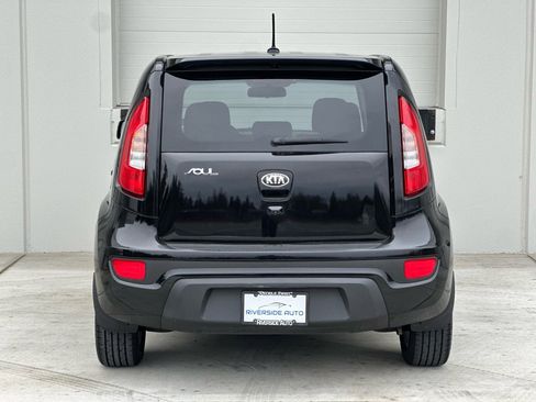 Used 2013 Kia Soul + w/ Audio Pkg image 4
