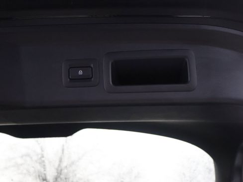 Certified 2023 MAZDA CX-30 AWD 2.5 S w/ Preferred Package image 17