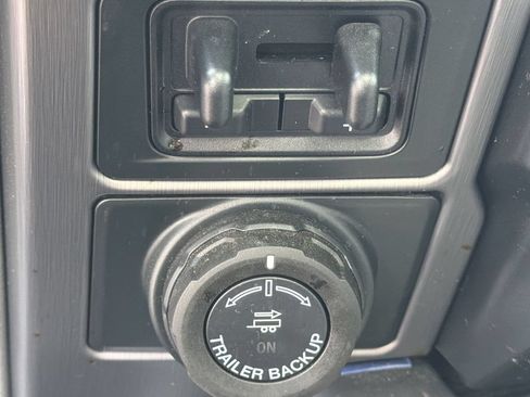 Certified 2022 Ford F450 Limited AWD/4WD image 34