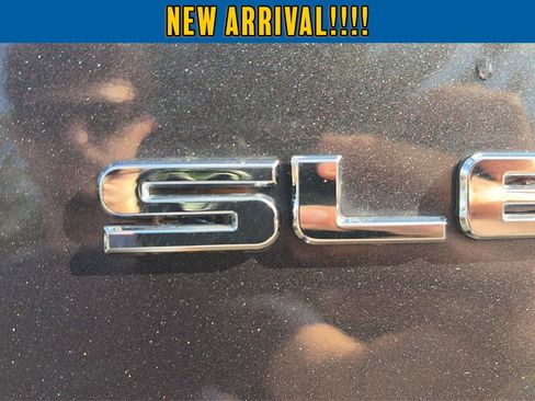 Used 2018 GMC Acadia SLE w/ LPO, Protection Package FWD image 9