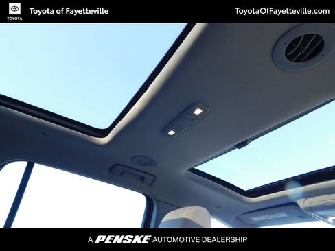 Used 2019 GMC Acadia SLT image 4