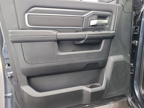 New 2026 RAM 2500 Big Horn AWD/4WD image 12