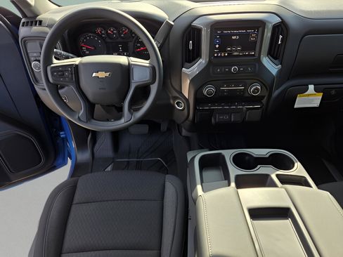 New 2026 Chevrolet Silverado 1500 Custom w/ LPO, Dark Essentials Package image 17