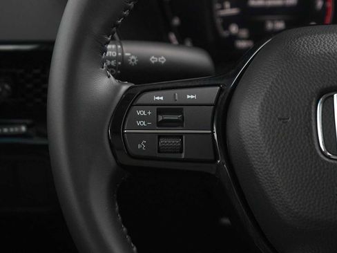 Used 2026 Honda CR-V EX-L image 17