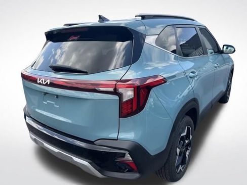 Used 2025 Kia Seltos EX w/ EX Sunroof Package FWD image 22