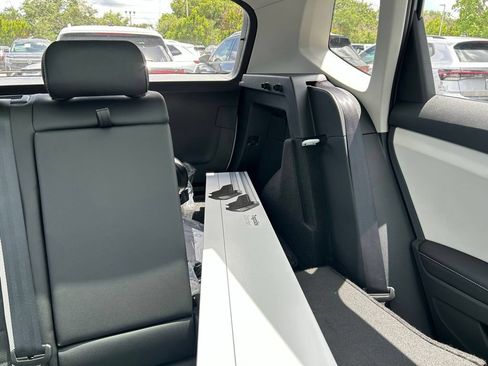 New 2026 Volkswagen Taos SEL AWD/4WD image 14