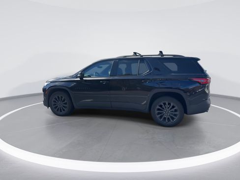 Used 2023 Chevrolet Traverse RS image 6